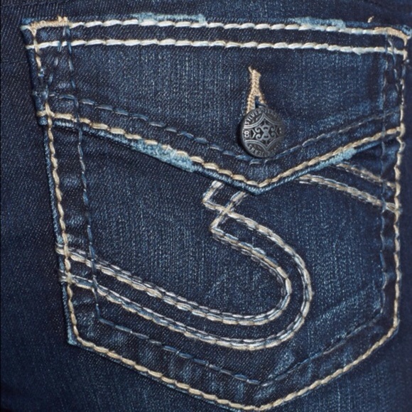 Silver Jeans Suki Skinny Low Rise Sz 27 (3/4) Dark Wash Jeans Back Flap Pockets - Picture 3 of 16